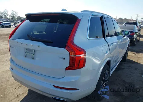 2020 Volvo Xc90 T6 Momentum 6 Passenger from USA, damaged, VIN YV4A221K3L1556986